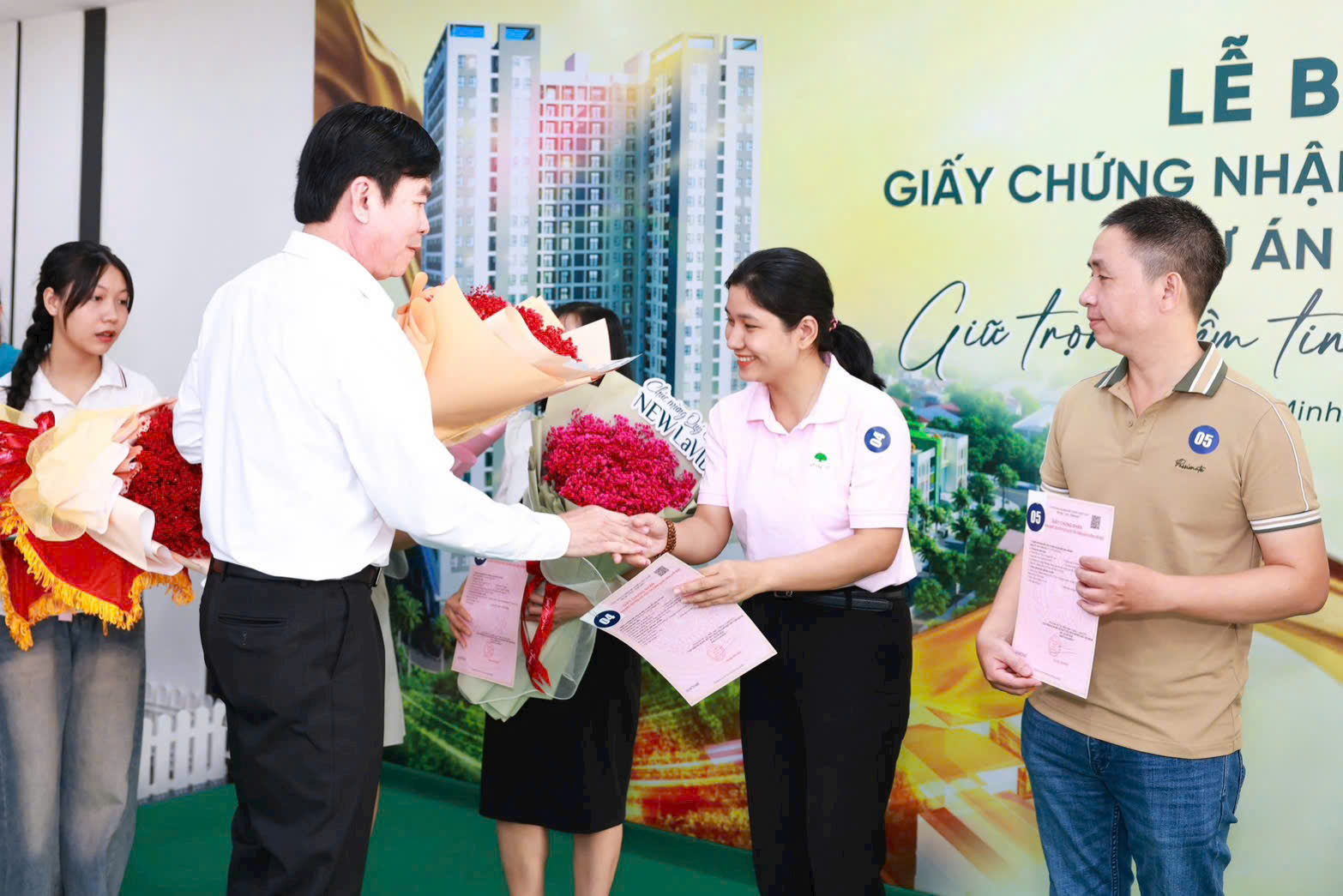 CHỦ ĐẦU TƯ LÊ PHONG